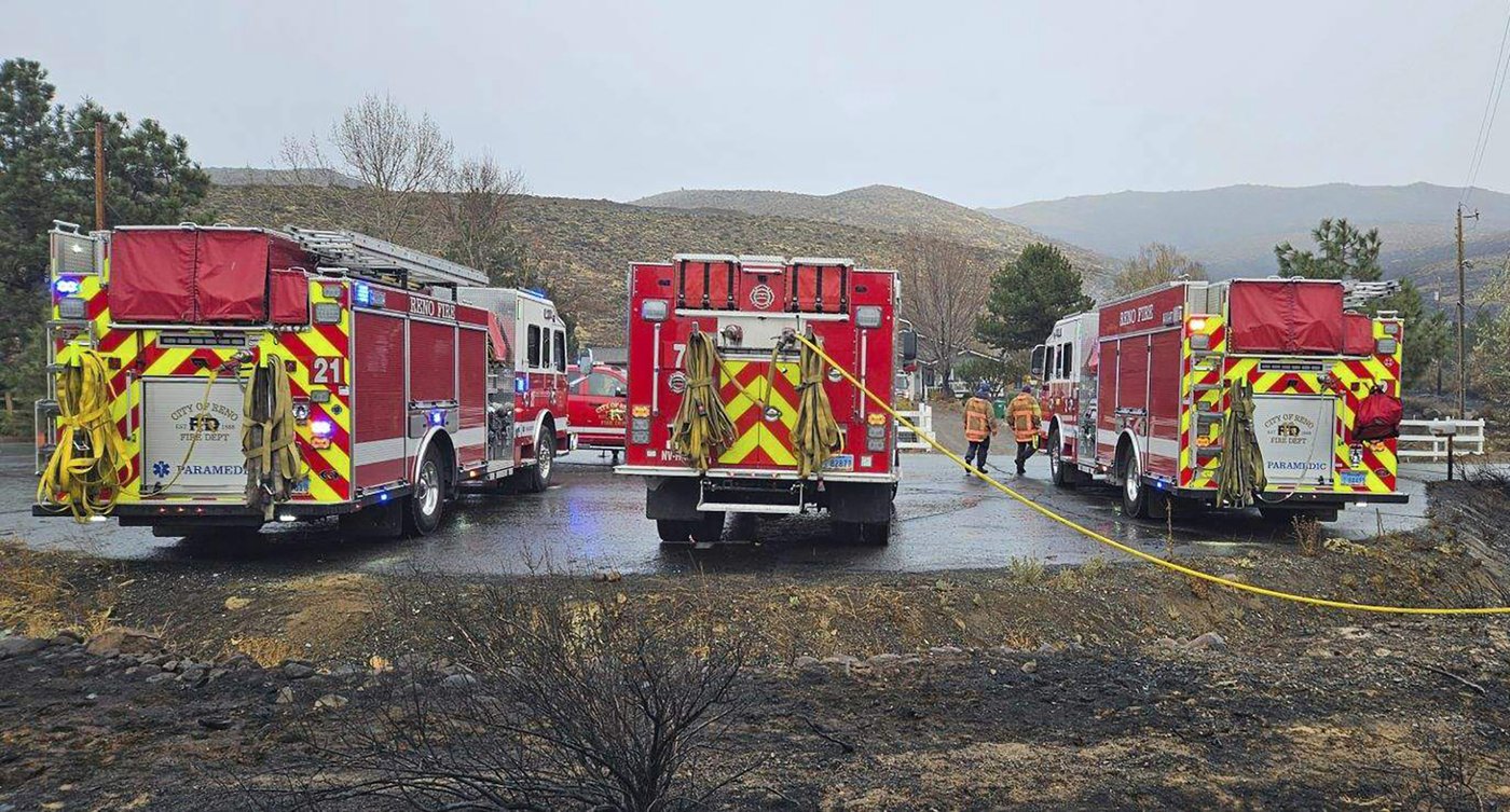 Aided by rain, crews extinguish a wildfire in Nevada after 1 home burns | iNFOnews.ca