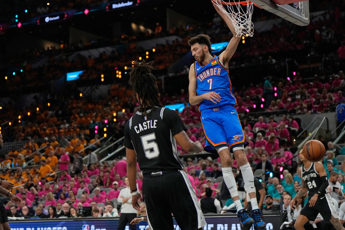 Gilgeous-Alexander, bench propel Thunder past Spurs 123-108 in conference final | iNFOnews.ca