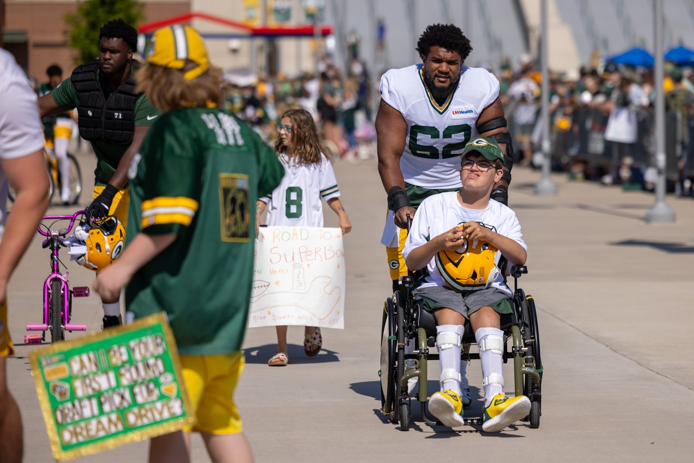 Preseason games could help Packers figure out solutions as they seek improvement on offensive line | iNFOnews.ca