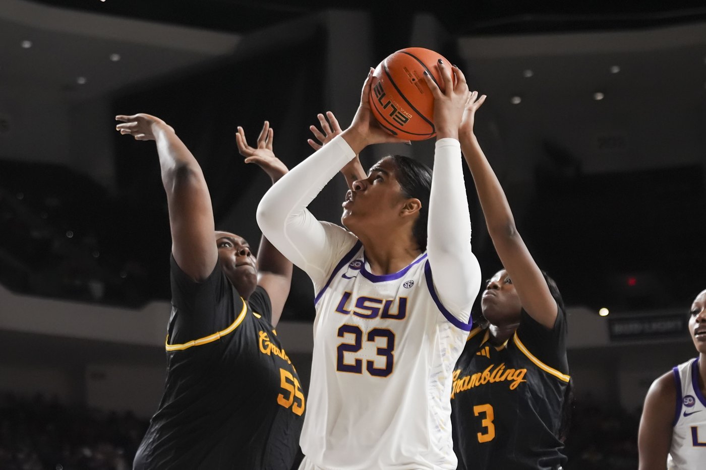 Aneesah Morrow scores 26 to lead No. 5 LSU over Grambling State 100-54 | iNFOnews.ca