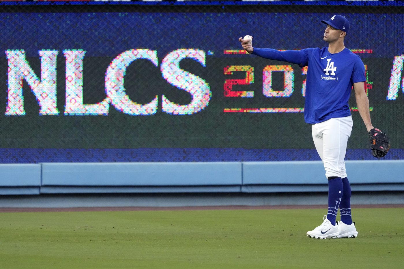 Mets go from rock bottom in May to a playoff roll in October. Dodgers up next in NLCS | iNFOnews.ca Mets go from rock bottom in May to a playoff roll in October. Dodgers up next in NLCS | iNFOnews.ca