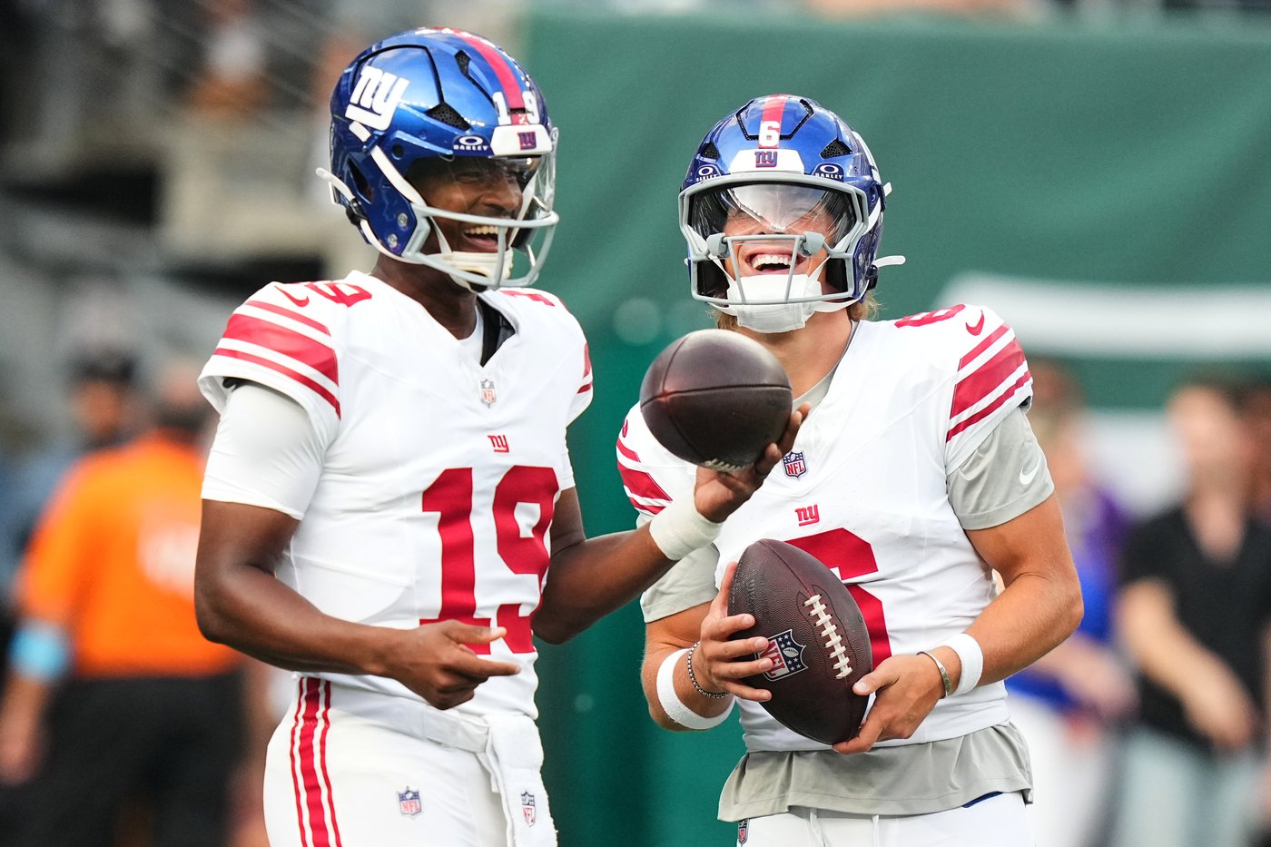Giants sign QB Jameis Winston and left guard Jon Runyan to 2-year extensions, AP source says | iNFOnews.ca Giants sign QB Jameis Winston and left guard Jon Runyan to 2-year extensions, AP source says | iNFOnews.ca