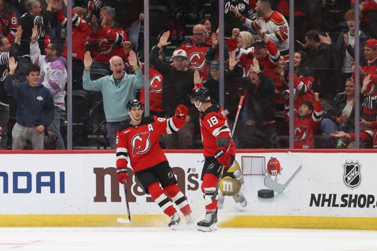 Jack Hughes scores in OT and Devils extend win streak to 8 with 4-3 victory over Avalanche | iNFOnews.ca Jack Hughes scores in OT and Devils extend win streak to 8 with 4-3 victory over Avalanche | iNFOnews.ca