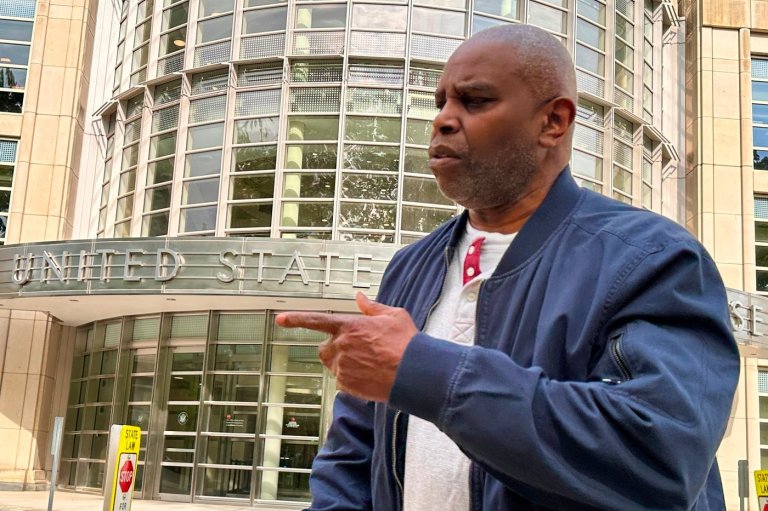 Ex-Brooklyn judge accused of swindling real estate investors out of millions of dollars | iNFOnews.ca