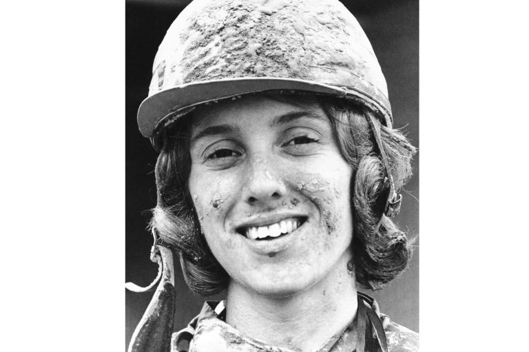 Diane Crump, the first female jockey to ride in the Kentucky Derby, dies at 77 | iNFOnews.ca