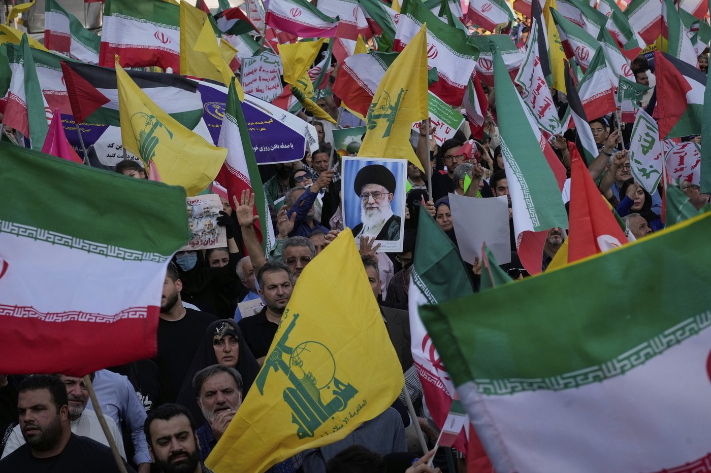 Trump says the US knows where Iran's Khamenei is hiding and urges Iran's unconditional surrender | iNFOnews.ca