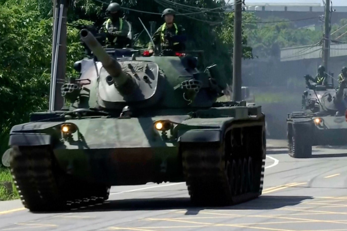 Taiwan begins 5-day military drill with tanks patrolling streets | iNFOnews.ca