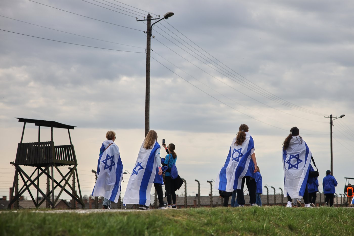 Thousands gather in Poland for the annual March of the Living on Holocaust Remembrance Day | iNFOnews.ca