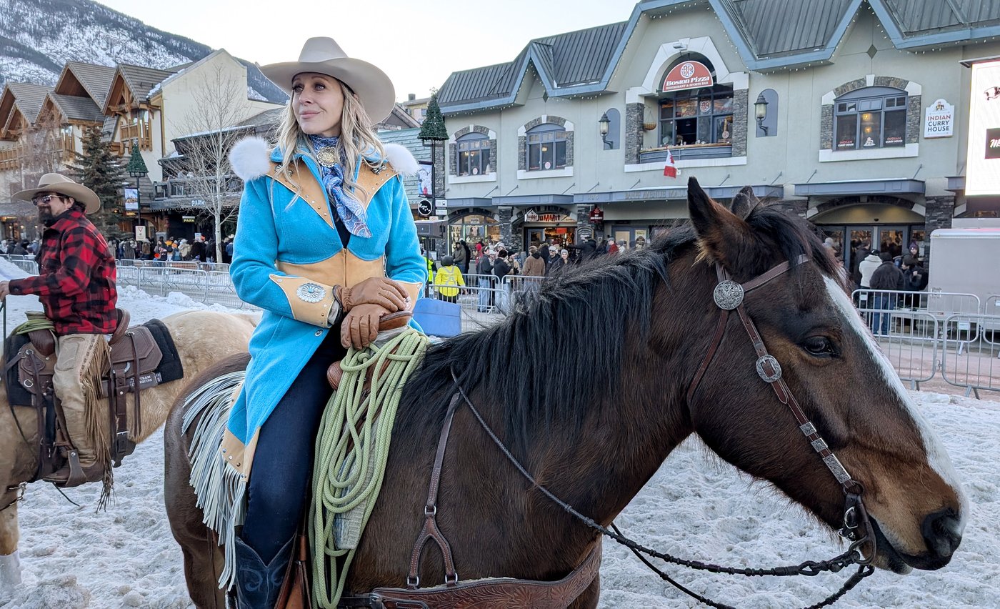 Skijoring: a sport you've likely never heard of pushed a resort town to its limit | iNFOnews.ca Skijoring: a sport you've likely never heard of pushed a resort town to its limit | iNFOnews.ca