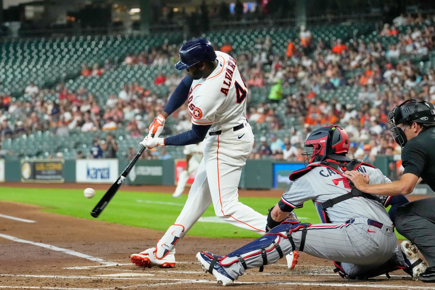 Alvarez's grand slam highlights 6-run inning as the Astros beat the Twins 6-4 | iNFOnews.ca Alvarez's grand slam highlights 6-run inning as the Astros beat the Twins 6-4 | iNFOnews.ca