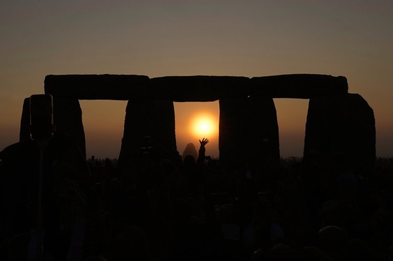 Sunday is the longest day of the year for half the planet. A guide to the summer solstice | iNFOnews.ca