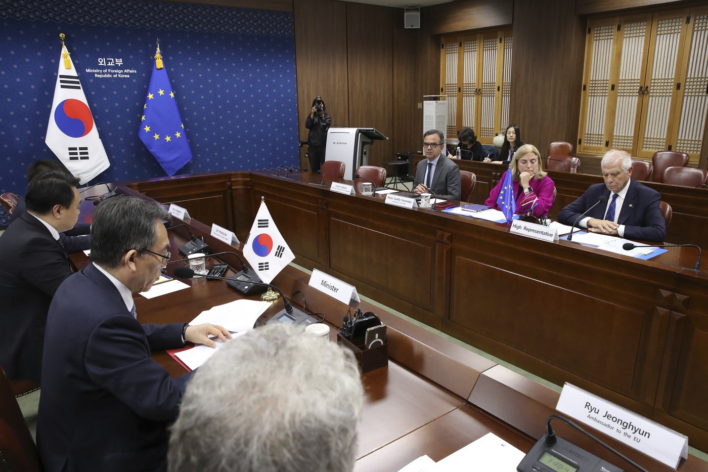 NATO and the EU press China to help stop North Korea's support for the war on Ukraine | iNFOnews.ca