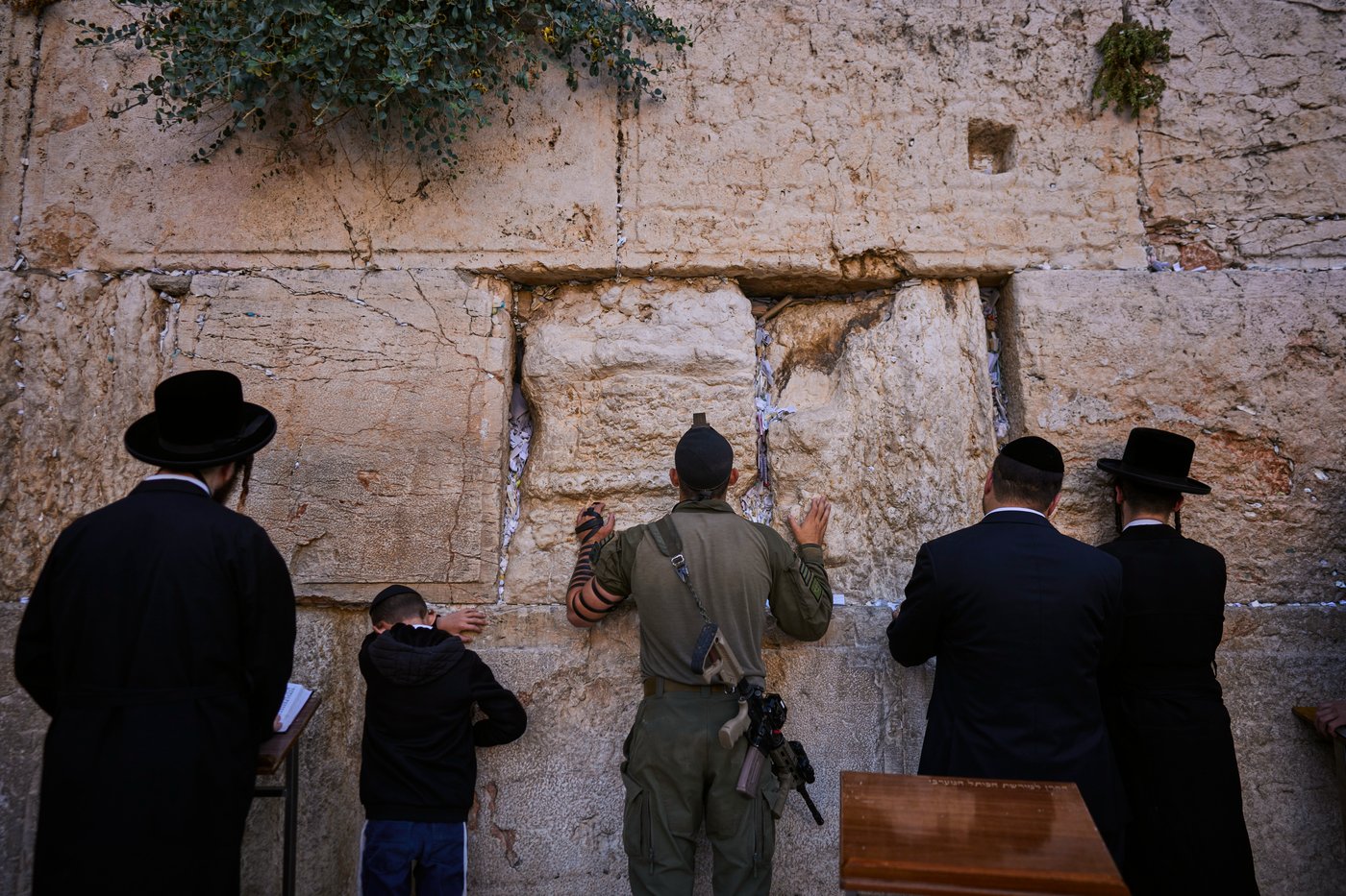 A look at the main issues in Israeli elections seen as a referendum on Netanyahu | iNFOnews.ca