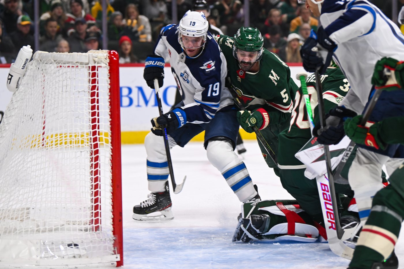 Scheifele has 4 points as Jets beat Wild 6-2 for 4th straight win | iNFOnews.ca