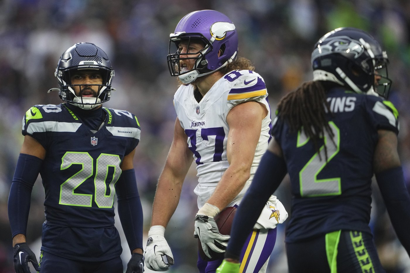 Sam Darnold and Justin Jefferson lead surging Vikings past Seahawks 27-24 | iNFOnews.ca