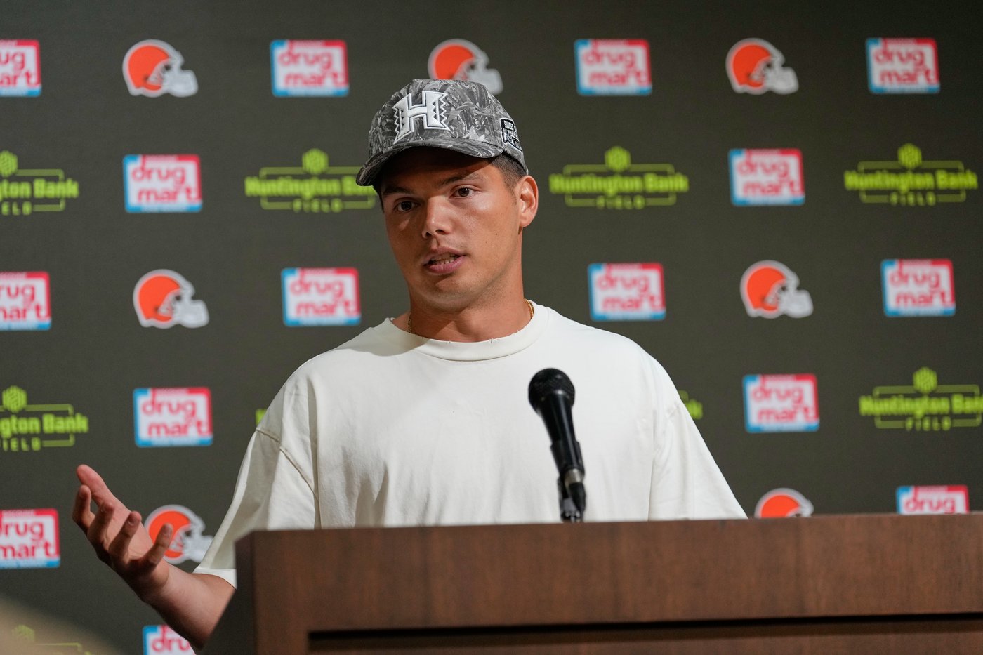 Browns rookie Taylen Green lands as No. 3 QB after Dillon Gabriel goes on IR | iNFOnews.ca Browns rookie Taylen Green lands as No. 3 QB after Dillon Gabriel goes on IR | iNFOnews.ca
