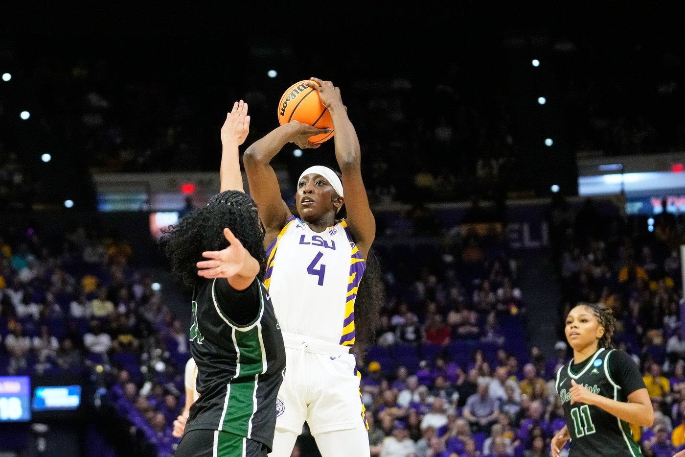 High-scoring LSU and pressing Texas Tech bring contrasting styles to 2nd-round March Madness tilt | iNFOnews.ca
