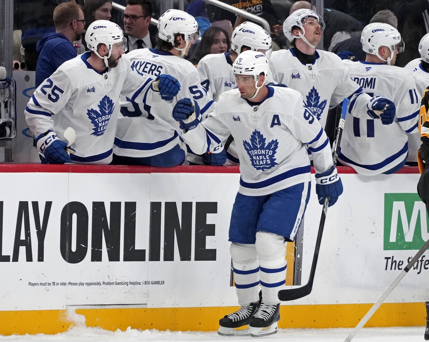 Nylander scores in overtime as the Maple Leafs beat the Penguins 6-5 for their 5th straight win | iNFOnews.ca