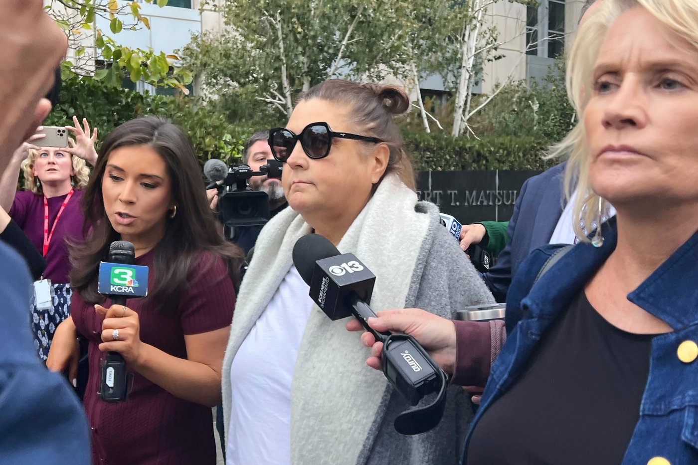 Ex-aide to California Democrats admits guilt in scheme to steal campaign funds from health secretary | iNFOnews.ca