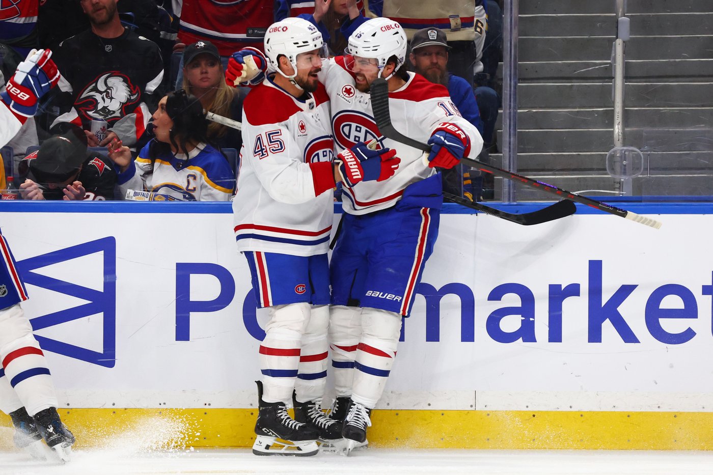 Alex Newhook scores twice as Canadiens beat Sabres 5-1 to tie 2nd-round playoff series at 1 apiece | iNFOnews.ca Alex Newhook scores twice as Canadiens beat Sabres 5-1 to tie 2nd-round playoff series at 1 apiece | iNFOnews.ca