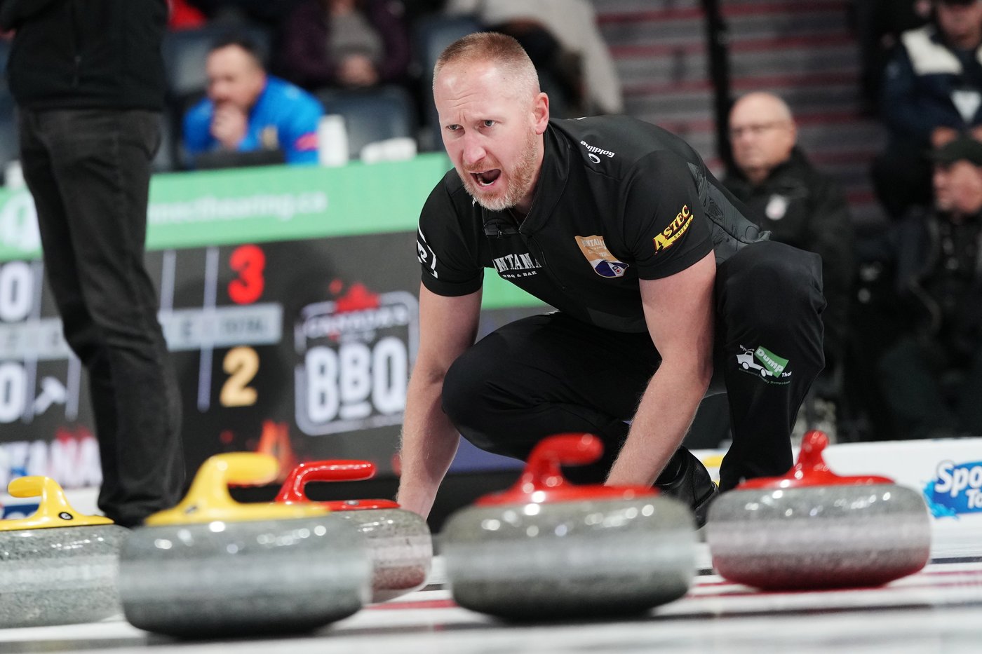 Jacobs beats Dunstone 6-2 at Canadian curling trials, closes in on bye to final | iNFOnews.ca