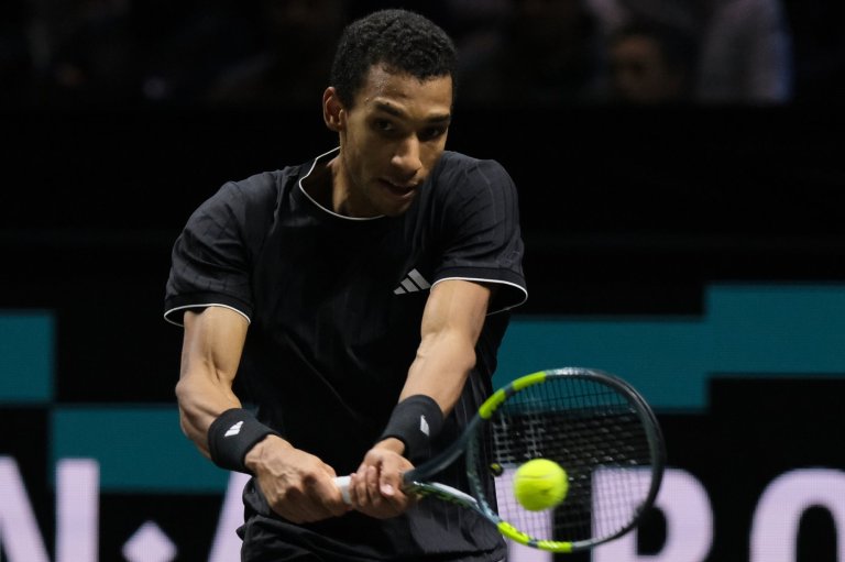 Canada's Auger-Aliassime loses to de Minaur in Rotterdam final | iNFOnews.ca