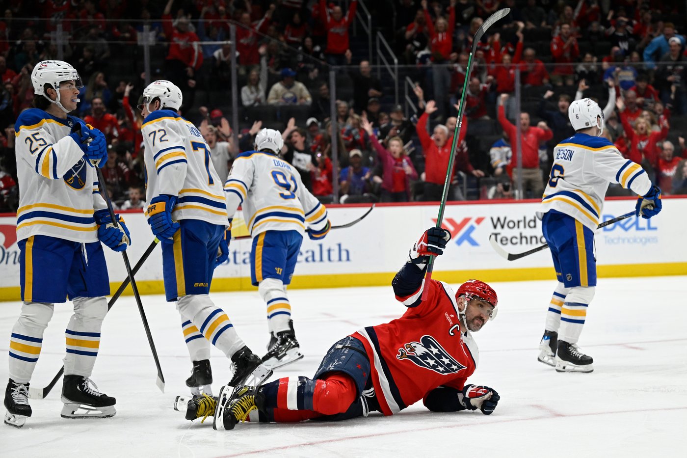 Protas scores in return from injury as Capitals keep playoff hopes alive with 6-2 win over Sabres | iNFOnews.ca