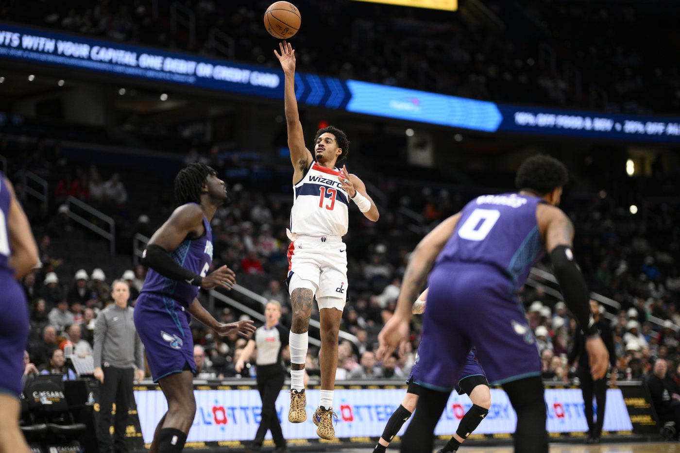 Jordan Poole, Malcolm Brogdon help Wizards snap 3-game skid with a 123-114 win over the Hornets | iNFOnews.ca
