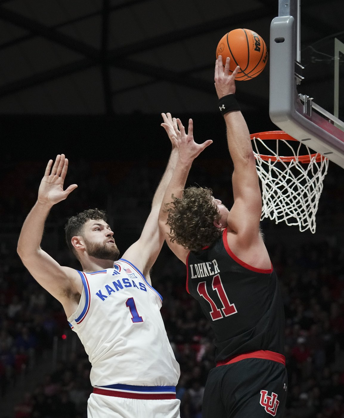 Madsen scores 24 and becomes Utah's career 3-point leader in 74-67 win over No. 17 Kansas | iNFOnews.ca