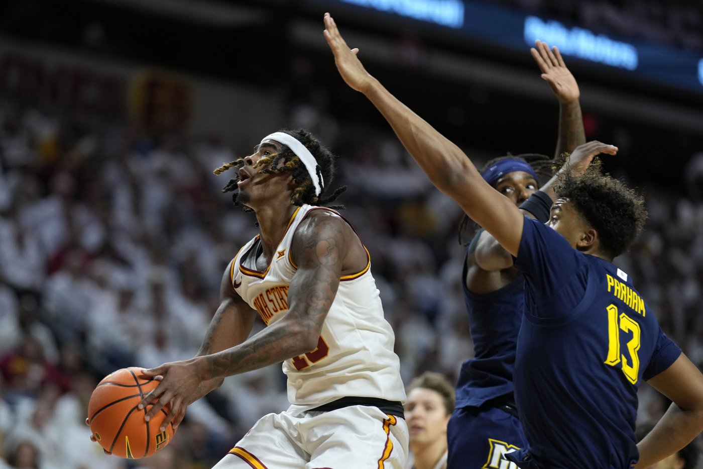 Keshon Gilbert scores 24 points to lead No. 6 Iowa State past No. 5 Marquette 81-70 | iNFOnews.ca
