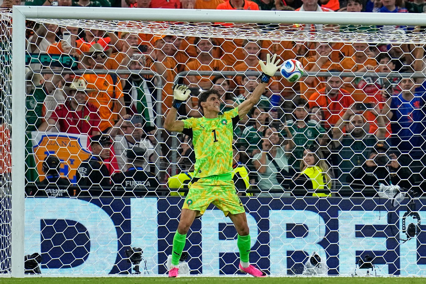 Penalty shootouts at the World Cup are a drama of 'inhumane' pressure | iNFOnews.ca
