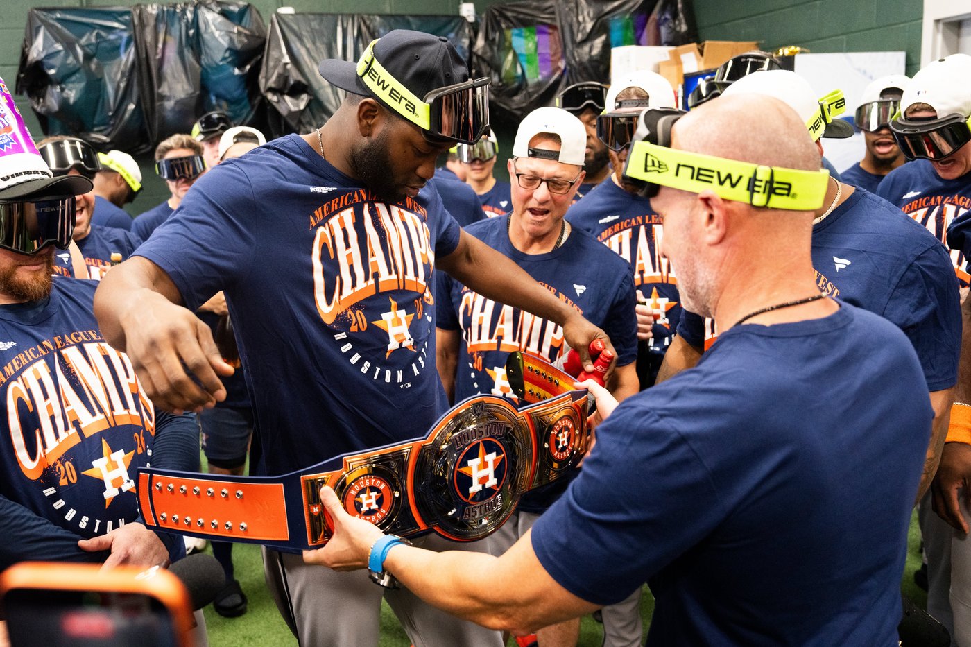Astros owner Jim Crane says team's playoff berth will factor into decision on manager Joe Espada | iNFOnews.ca Astros owner Jim Crane says team's playoff berth will factor into decision on manager Joe Espada | iNFOnews.ca