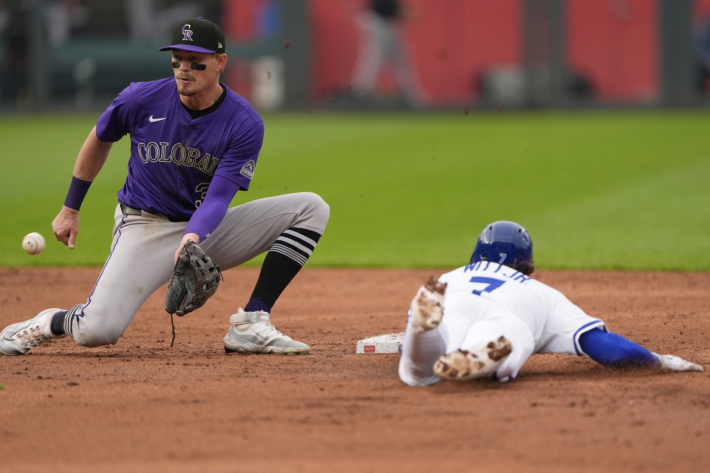 Witt's hit streak reaches 16 games, Royals beat Rockies 6-2 to wrap up doubleheader, series sweep | iNFOnews.ca Witt's hit streak reaches 16 games, Royals beat Rockies 6-2 to wrap up doubleheader, series sweep | iNFOnews.ca