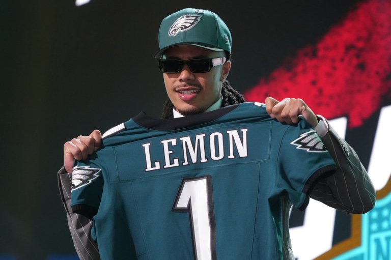 Eagles trade up for USC star Makai Lemon as A.J. Brown looms on the trading block | iNFOnews.ca
