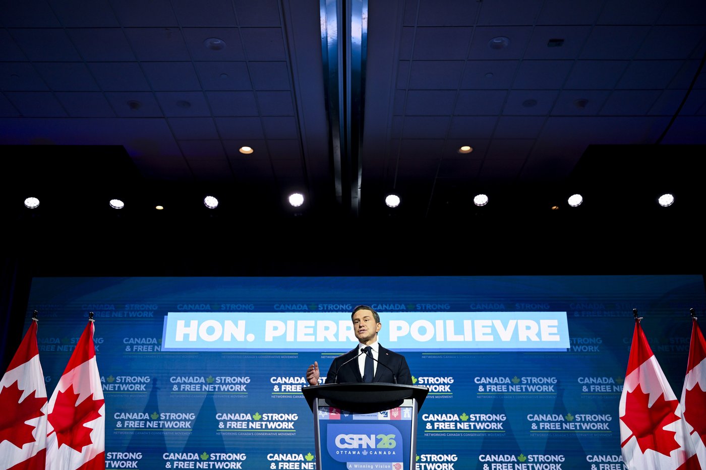 Pierre Poilievre urges conservatives to keep fighting in networking conference speech | iNFOnews.ca
