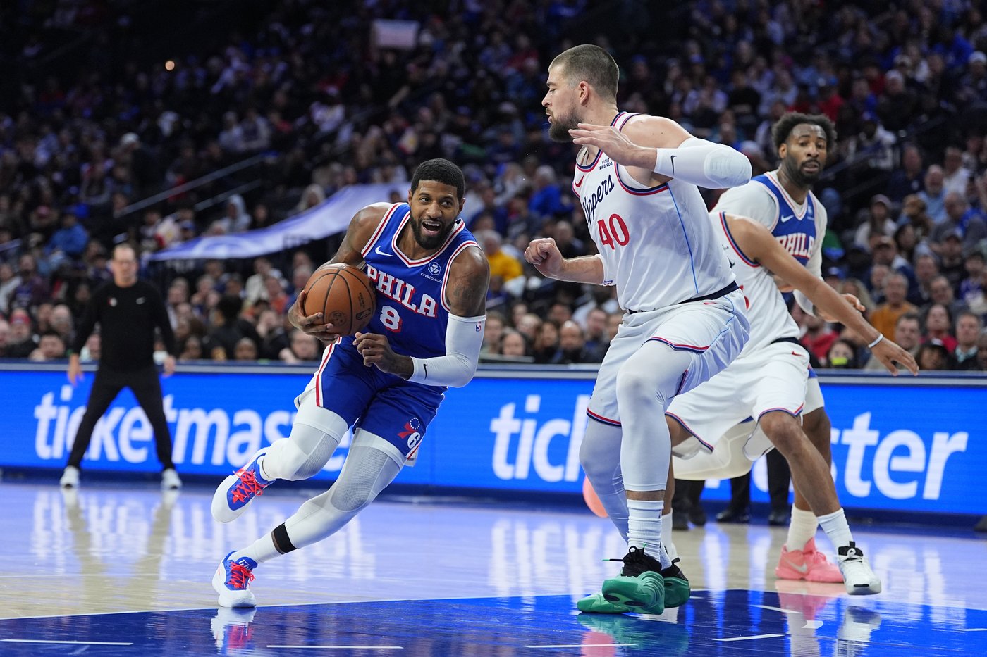 Tyrese Maxey and 76ers rally for 110-108 win over James Harden and Clippers | iNFOnews.ca Tyrese Maxey and 76ers rally for 110-108 win over James Harden and Clippers | iNFOnews.ca