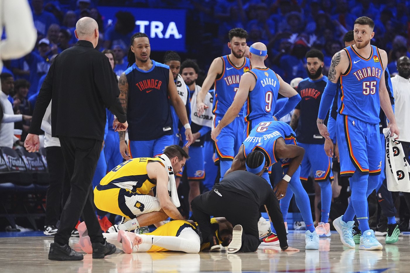Pacers' Tyrese Haliburton suffers right leg injury in Game 7 loss. His father says it's an Achilles | iNFOnews.ca Pacers' Tyrese Haliburton suffers right leg injury in Game 7 loss. His father says it's an Achilles | iNFOnews.ca