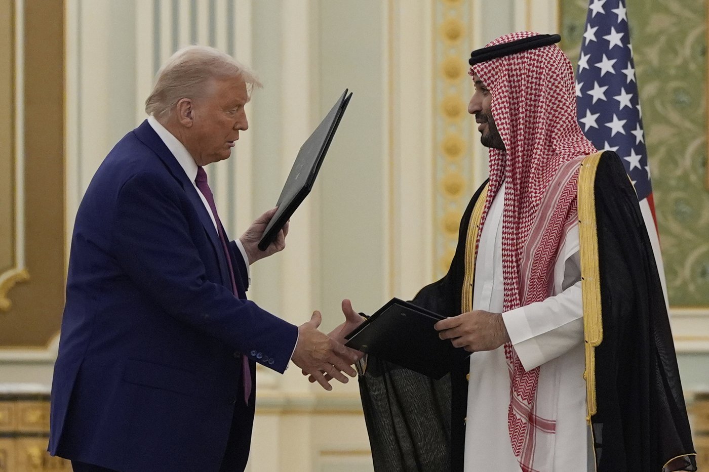 PHOTO COLLECTION: Trump Mideast | iNFOnews.ca