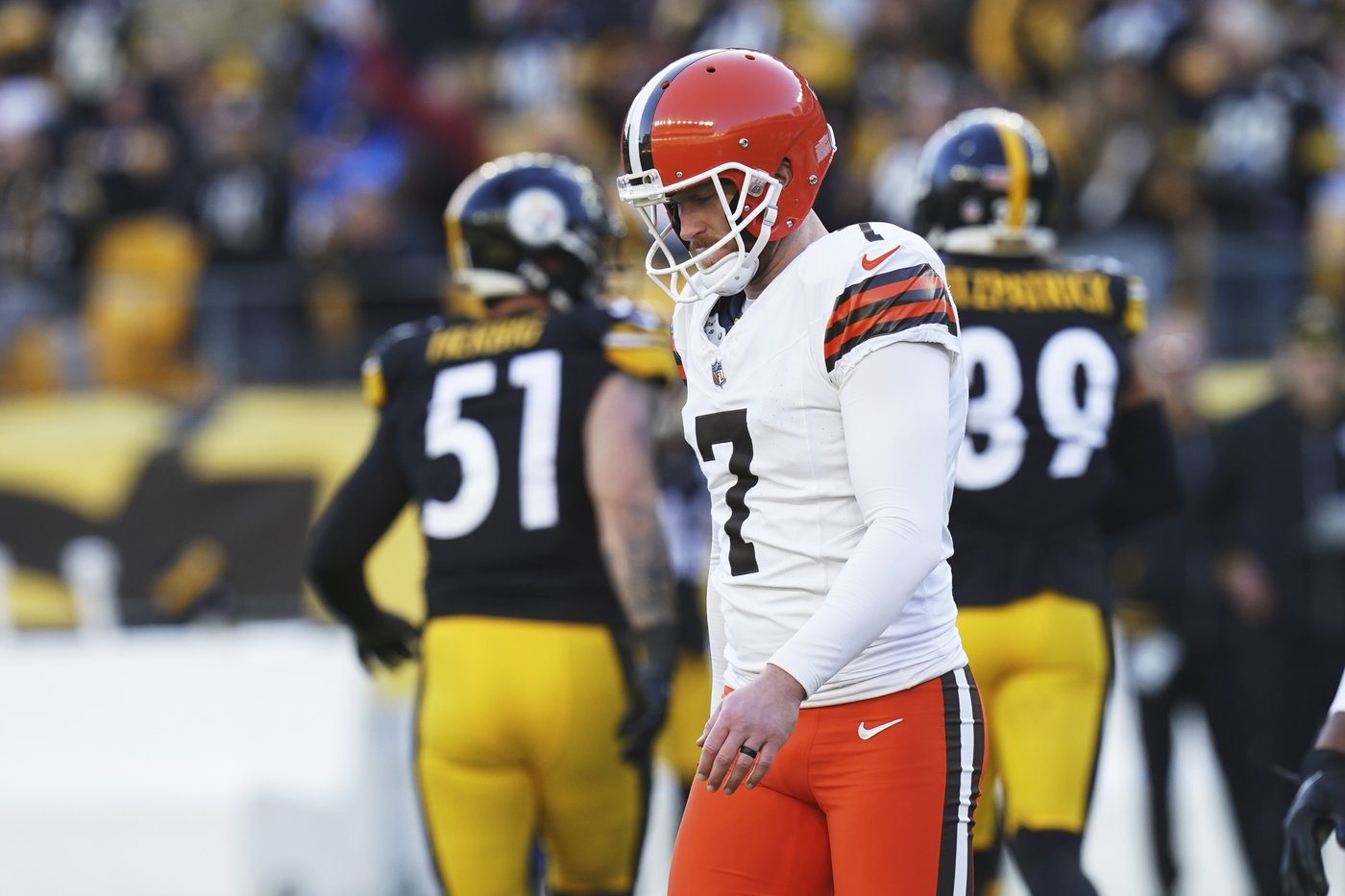Browns sticking with QB Jameis Winston down the stretch as dismal season heads into final weeks | iNFOnews.ca