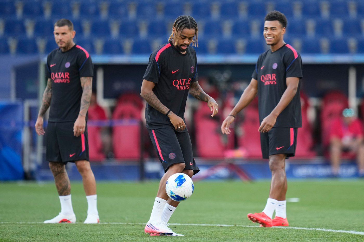 Liverpool reaches agreement with PSG on $166M deal to sign Bradley Barcola, AP sources say | iNFOnews.ca Liverpool reaches agreement with PSG on $166M deal to sign Bradley Barcola, AP sources say | iNFOnews.ca