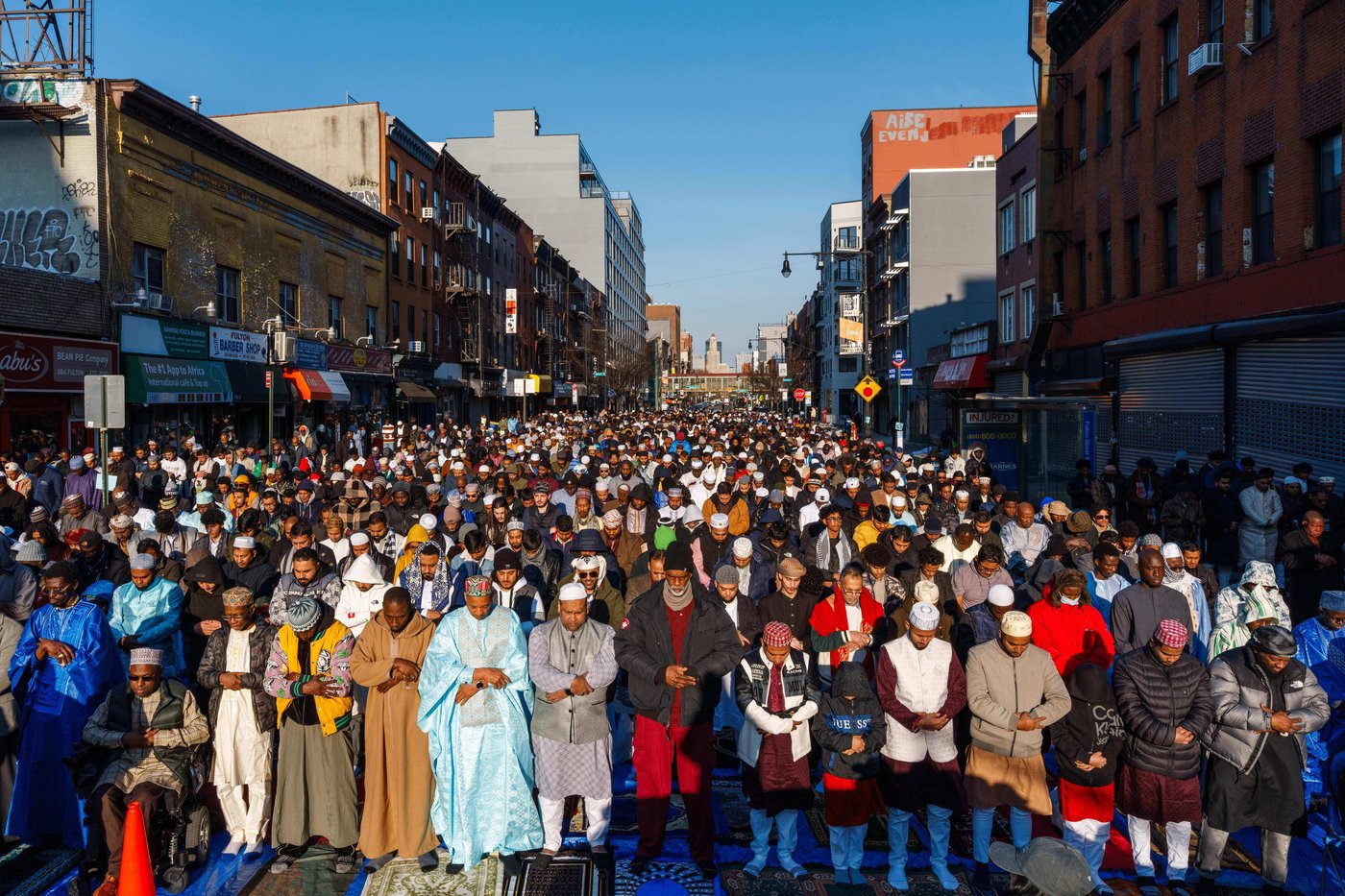 A look at celebrations for Eid al-Fitr around the world, in photos | iNFOnews.ca