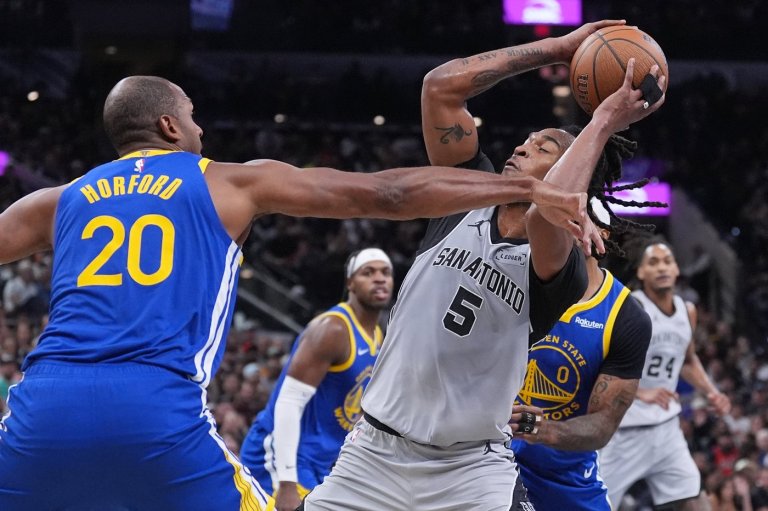 Castle out 2-3 weeks with left hip flexor strain, joining Wembanyama on Spurs injury list | iNFOnews.ca