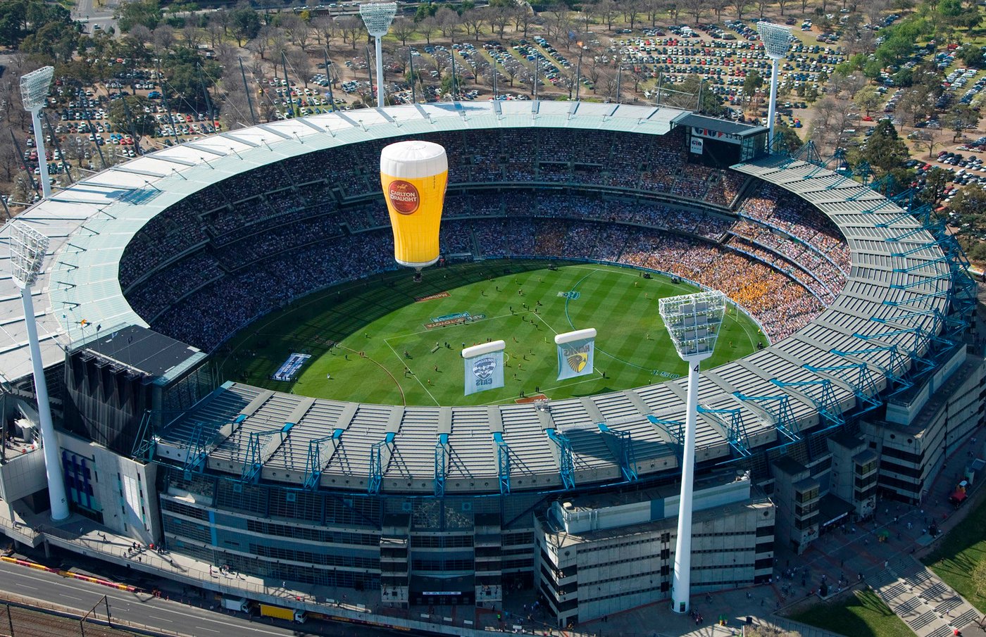 From test cricket marathons to the NFL: Melbourne’s MCG readies for Rams-49ers | iNFOnews.ca From test cricket marathons to the NFL: Melbourne’s MCG readies for Rams-49ers | iNFOnews.ca