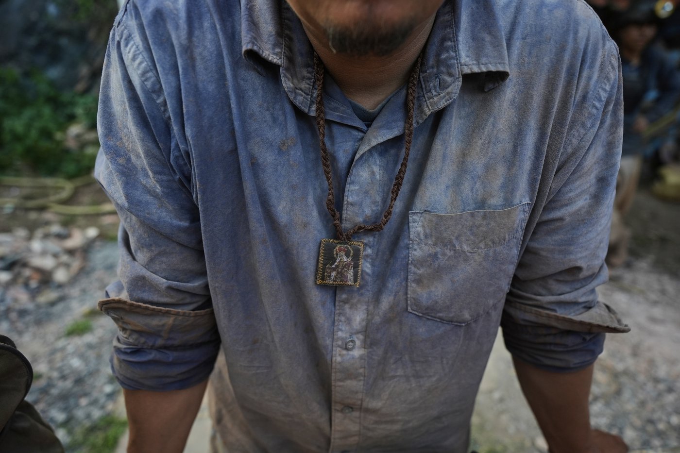 Illegal gold mining is fueling a 'mercury boom' in Mexico, poisoning people and the environment | iNFOnews.ca