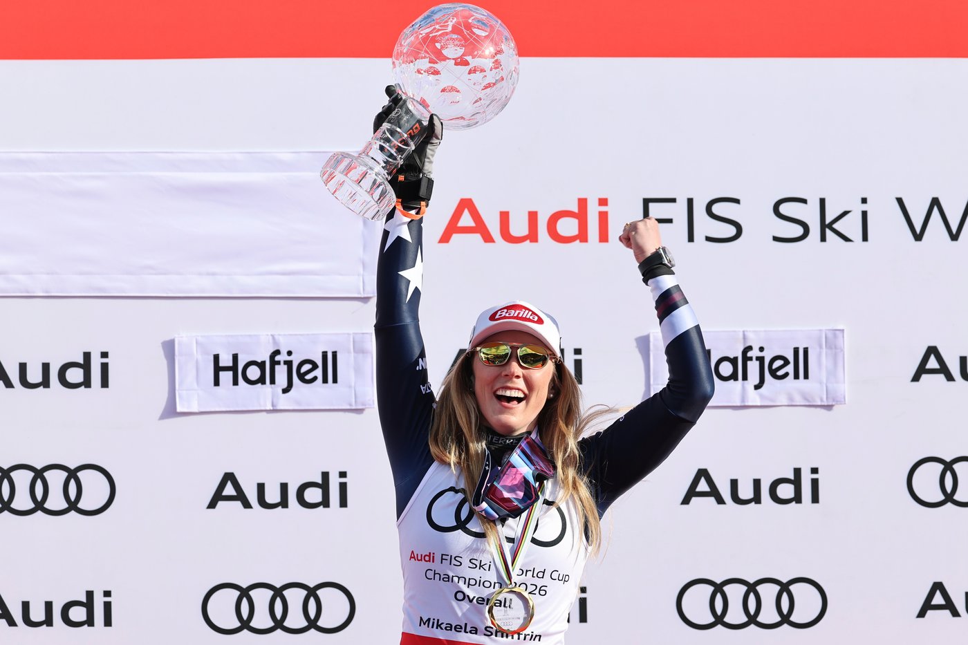 Mikaela Shiffrin holds off Emma Aicher to win record-tying 6th overall World Cup skiing title | iNFOnews.ca Mikaela Shiffrin holds off Emma Aicher to win record-tying 6th overall World Cup skiing title | iNFOnews.ca