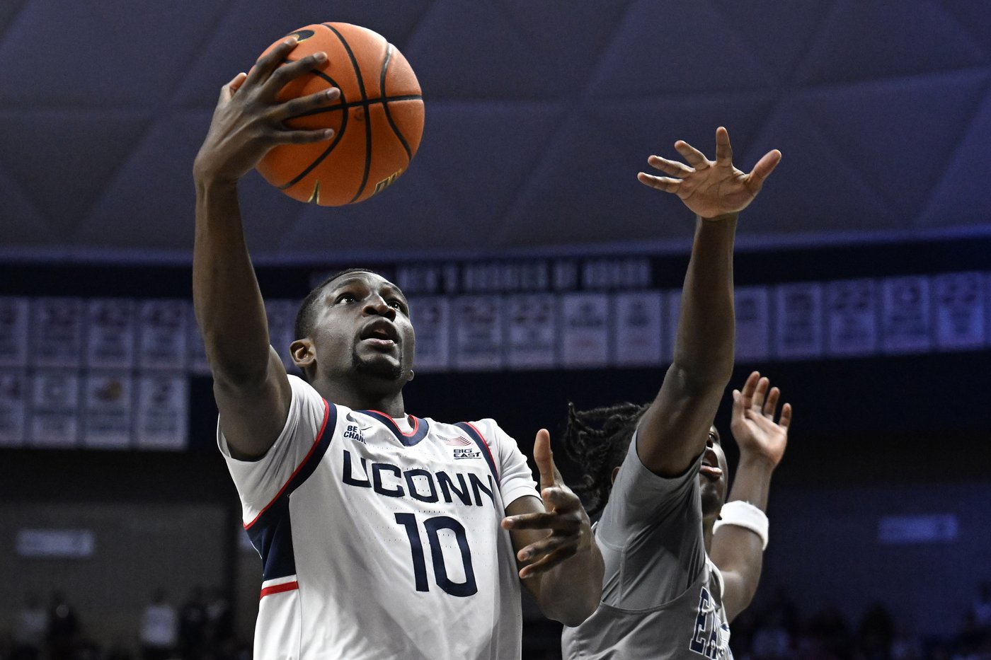 Solo Ball scores 12 points as No. 2 UConn beats East Texas A&M 81-46 | iNFOnews.ca Solo Ball scores 12 points as No. 2 UConn beats East Texas A&M 81-46 | iNFOnews.ca