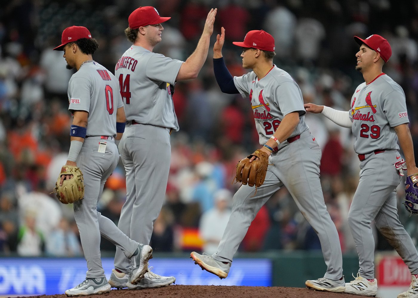Cardinals top Astros 7-5 in 10 innings to extend win streak to 5 games | iNFOnews.ca Cardinals top Astros 7-5 in 10 innings to extend win streak to 5 games | iNFOnews.ca