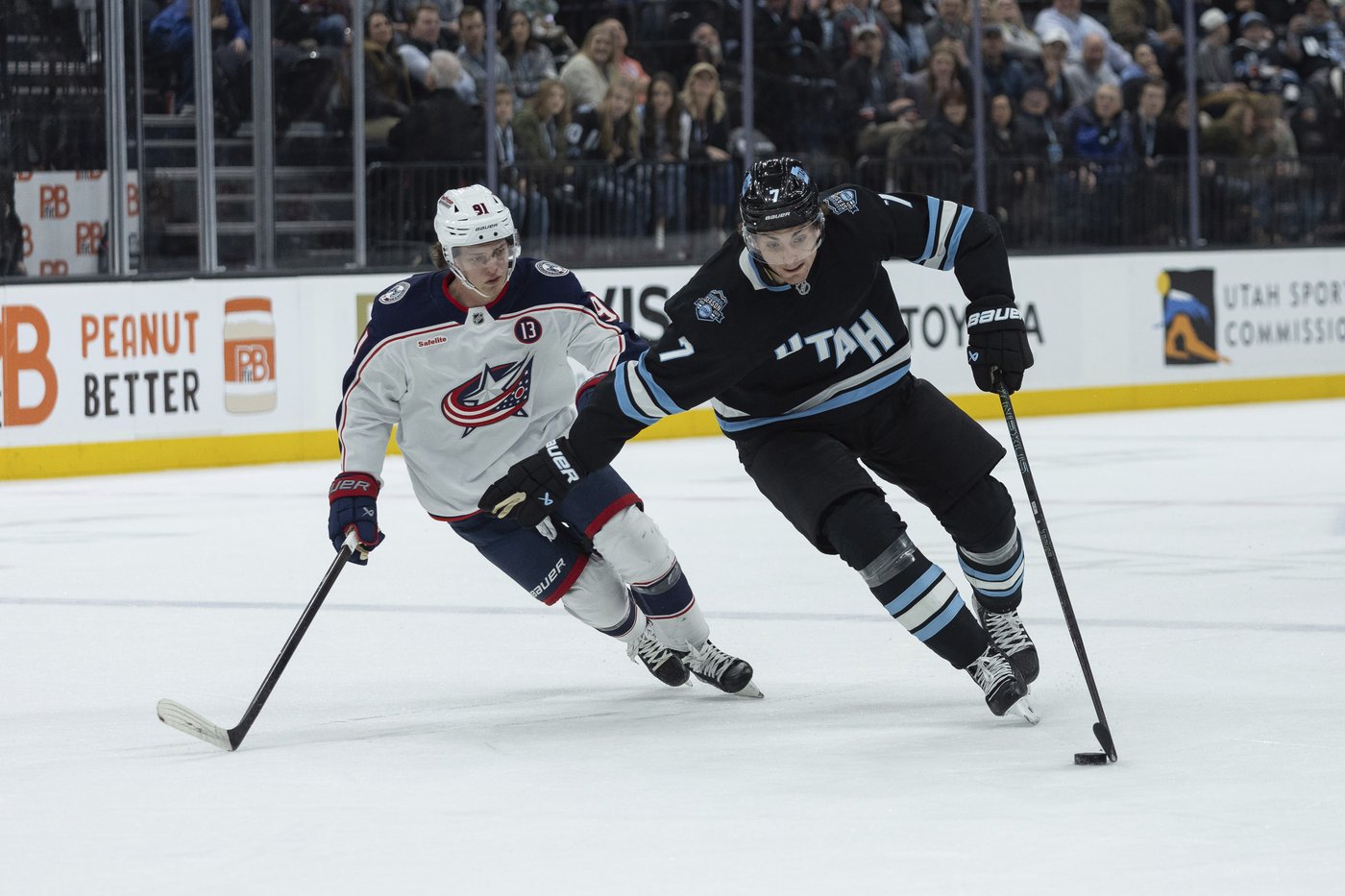 Werenski scores in OT as Blue Jackets rally to beat Utah 3-2 | iNFOnews.ca
