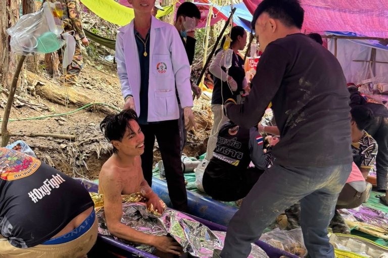 Rescuers free 4 men who had been trapped in a flooded Laos cave, search for 2 still missing | iNFOnews.ca