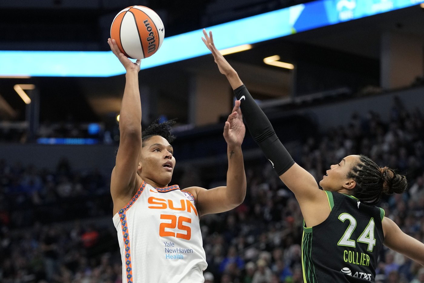 Lynx return to finals with 88-77 win over Sun in Game 5 behind Collier's 27 points, 11 rebounds | iNFOnews.ca Lynx return to finals with 88-77 win over Sun in Game 5 behind Collier's 27 points, 11 rebounds | iNFOnews.ca